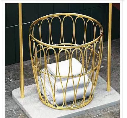 Entourant guide le contrôle tout de PLC de machine dans un pour des outils de stockage de toilette